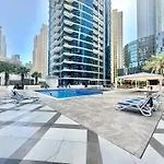 Wonderful 1Br Apt With Marina View