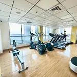 Wonderful 1Br Apt With Marina View